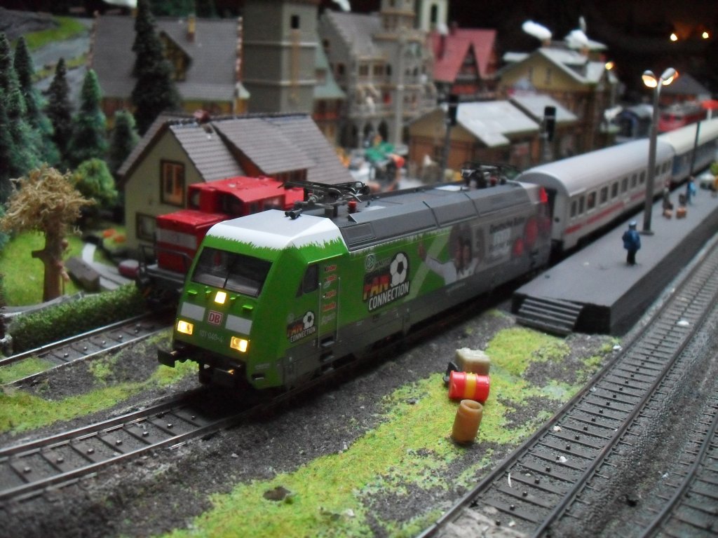 101 040-4 als Piko Modell auf meiner Anlage.