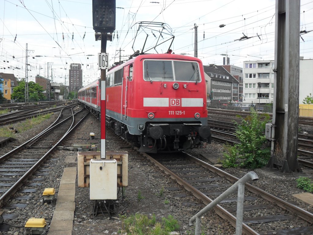111 125-1 im K�lner Hbf am 23.7.10
