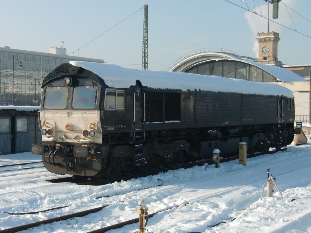 1266 114-8 am 30.12.10. in Dresden Hbf.
