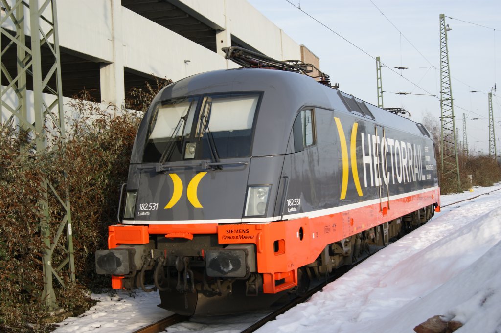 182.531 von HECTORRAIL stand am 04.01.2011 in Krefeld-Hbf abgestellt.