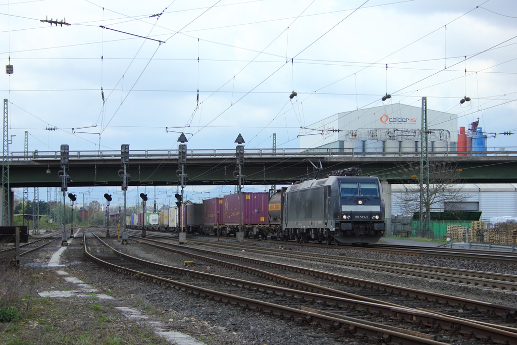185 573-3 in Neuwied am 13.4.2012