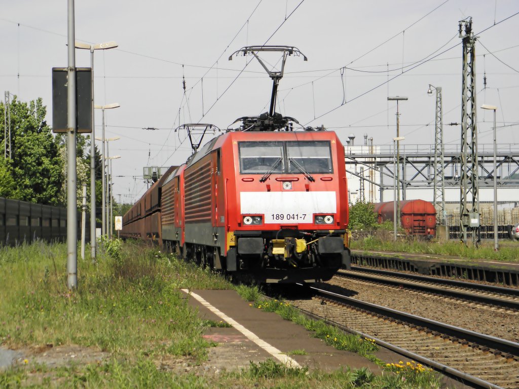 189 041-7 mit 189 XXX-X in K�nigswinter am 7.5.2011