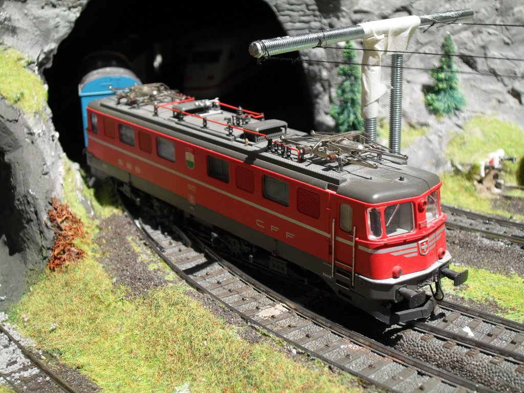 Ae 6/6 11422 auf meiner Modellbahnalage.