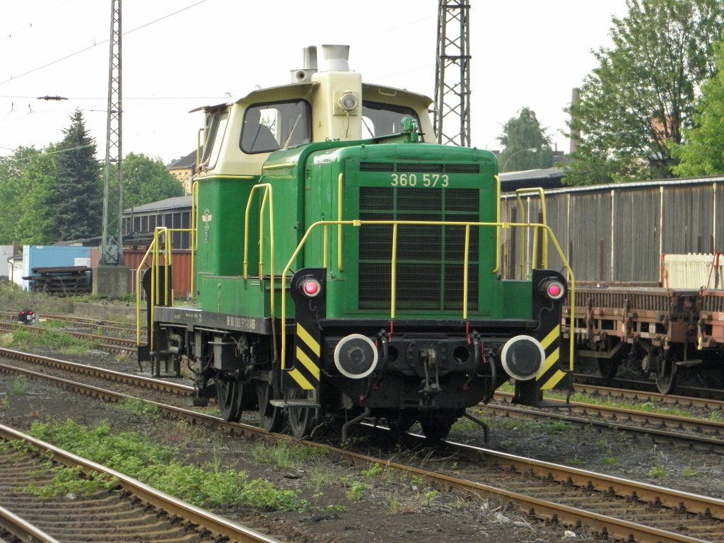 BEG D6 (360 573) in Beuel am 28.4.2011