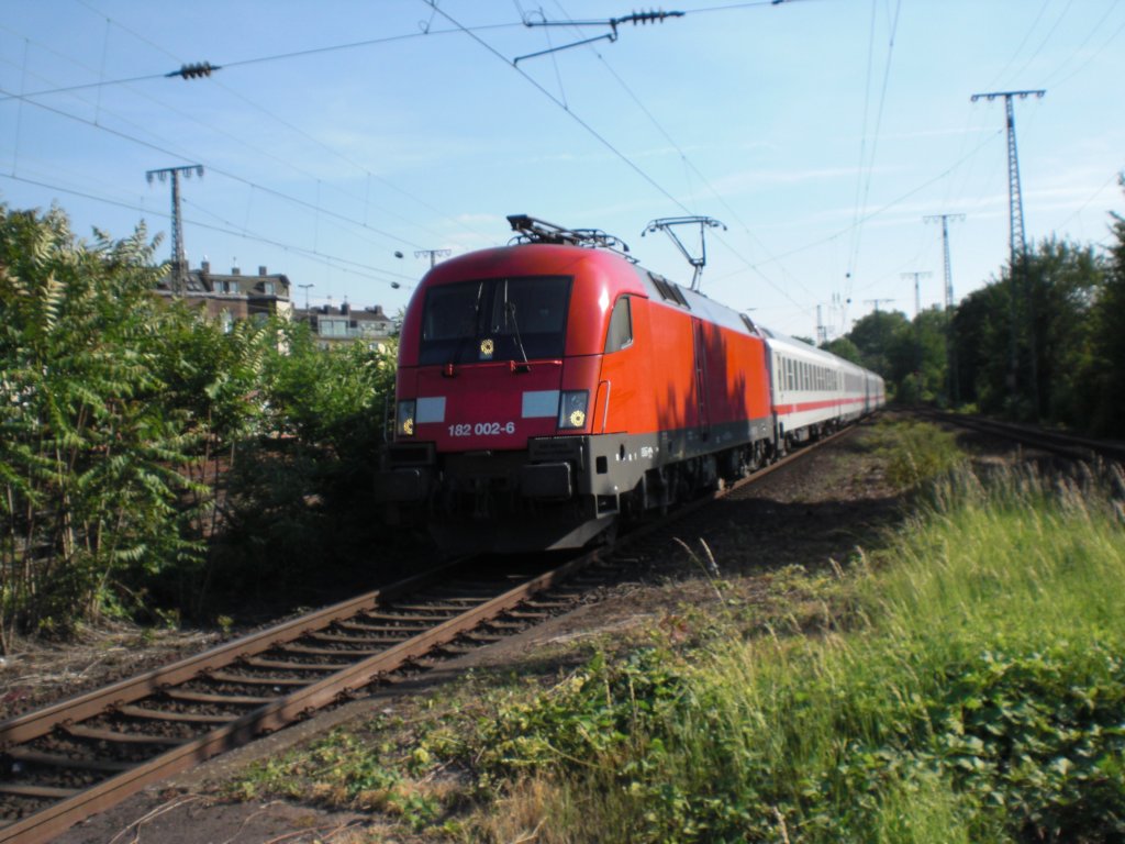 Br. 182 002-6 als ersatz vor dem IC in K�ln-West