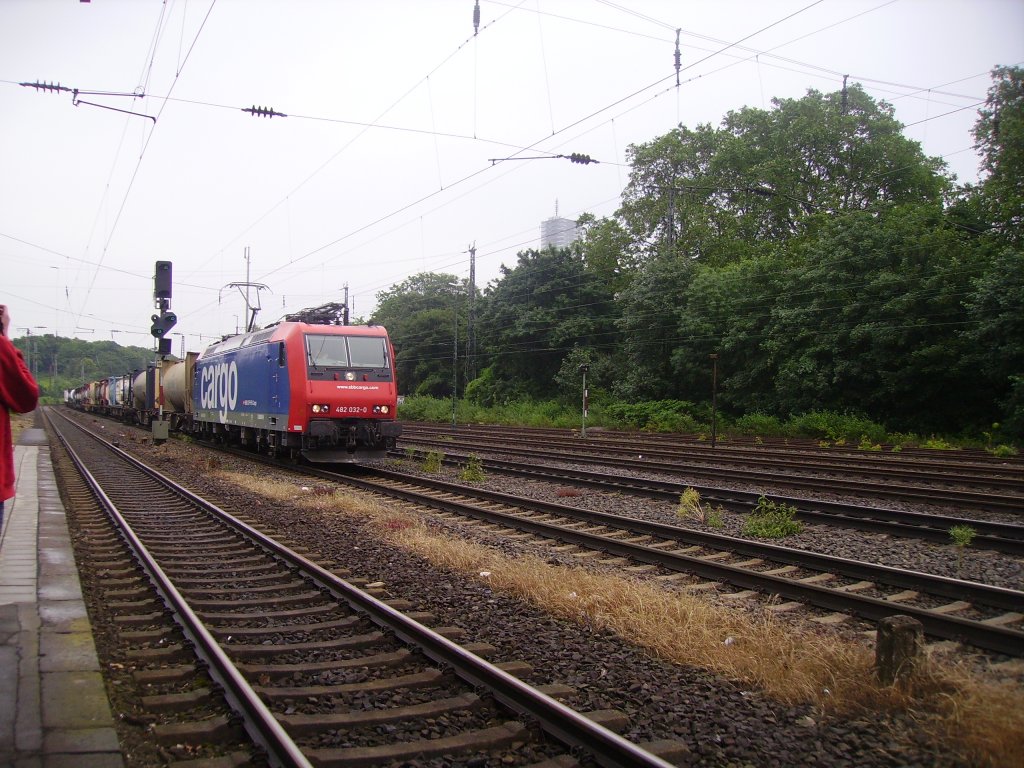 Br 482 bei der durchfahrt durch K�ln West