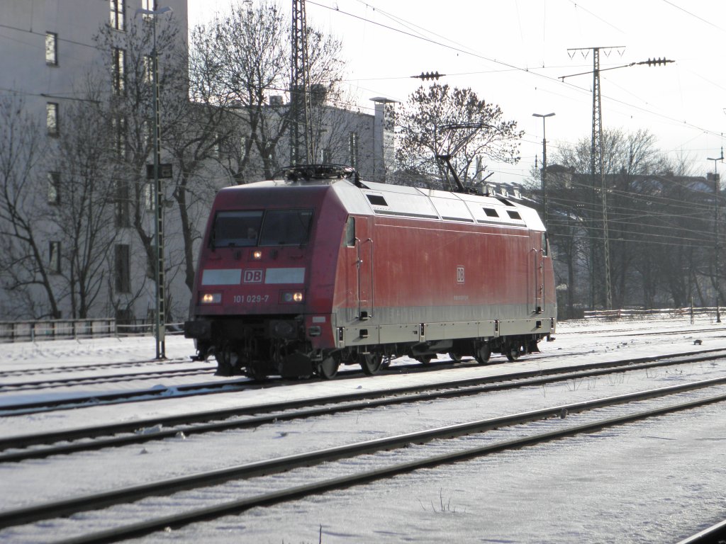 DB 101 029-7  Solo  in K�ln West am 30.12.10