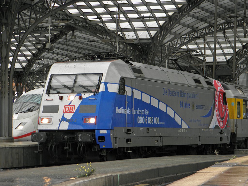 DB 101 060-2  60 Jahre Bundespolizei  am EC102 in K�ln Hbf am 9.10.2011