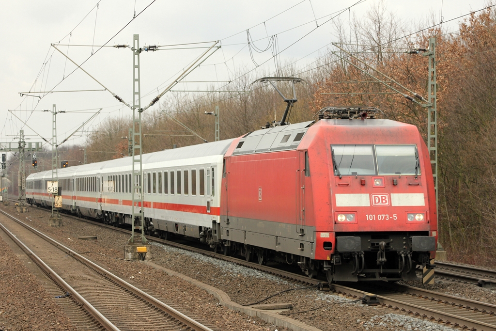 DB 101 073-5 in K�ln-Stammheim am 11.3.2012