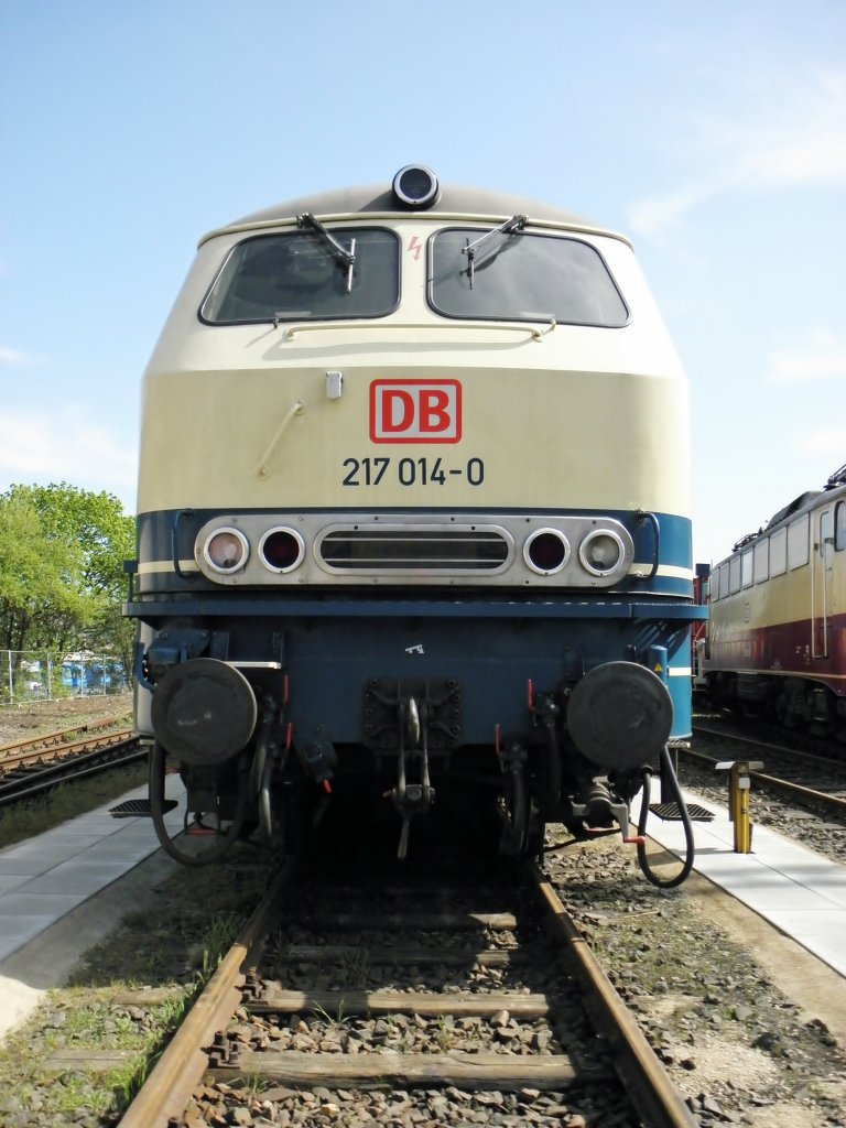 DB 217 014-0 im DB Museum Koblenz-L�tzel am 9.4.2011
