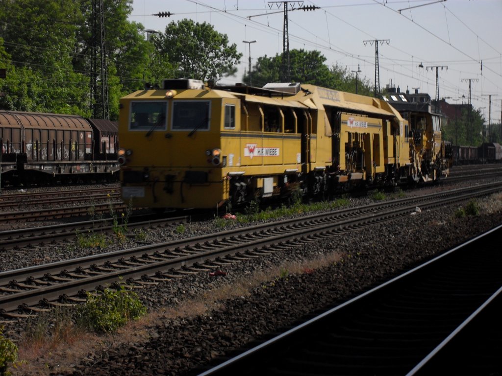 Ein Bauzug von der Firma Wiebe in K�ln West 