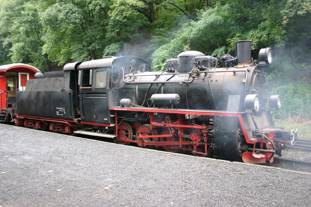 Eine ehemalige polnische Dampflok auf dem Gel�nde der Brohltalbahn am 10.03.06 bei einer Vorf�hrung. Die Lok wurde 2009 leider verkauft da die BEG Geld brauchte und der Kessel der Lok kaputt war.