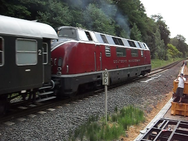 Eine V 200 in Witterschlick am 6.6.10