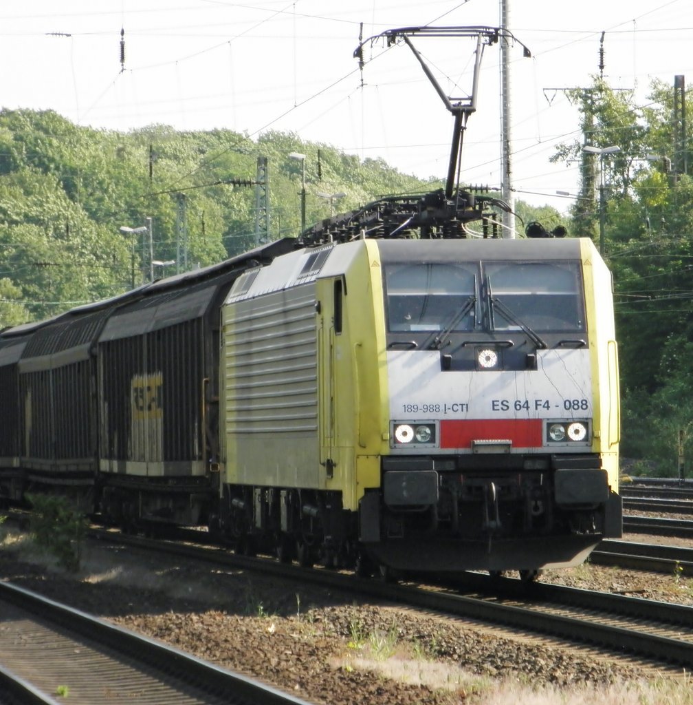 ES 64 F4-088 (189 988) in K�ln West am 7.5.2011