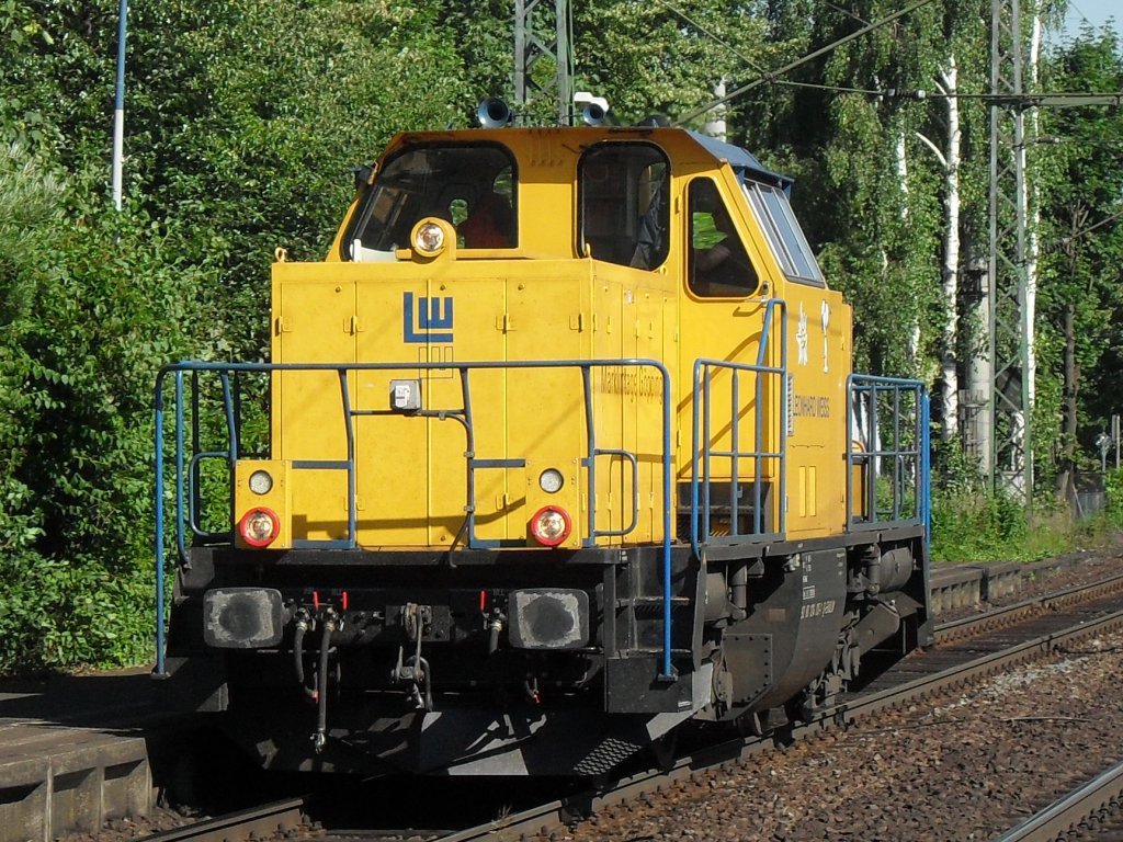 Lehonard Weiss Rangierlok am 07.07.10. in Beuel.