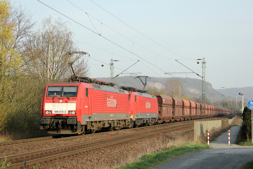 Railion 189 072-2  GZ1000  und 189 041-7 in Limperich am 27.3.2012