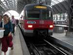 ET 420 im Frankfurter Hbf am 24.7.10