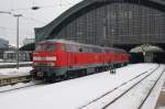 218 833-2 und 218 813-4 Lz in K�ln-Hbf am 27.12.2010.