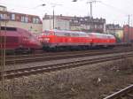 Eine Doppeltraktion Br 218 schleppen einen Defekten Thalys ab in K�ln West