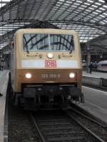 DB 120 159-9 im K�lner Hbf am 17.10.10