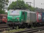 FRET SNCF bei der durchfahrt durch den Bahnhof K�ln West