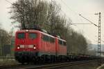 DB 140 799-8 mit DB 140 805-3 in Rh�ndorf am 29.3.2012