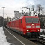 185 041-1 und Schwestermaschine am 3.1.11 in Bonn Hbf.
