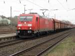 DB Railion 185 273-0 mit einem G�terzug in Beuel am 10.2.2011