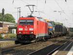 DB 185 378-7 mit einem G�terzug in Beuel am 7.5.2011