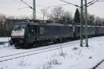 E189-105 stand am 27.12.2010 in M�nchengladbach-Hbf abgestellt.