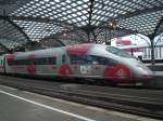 Noch ein Bild von dem Frauenfu�ball-ICE in K�ln-Hbf am 11.12.2010.