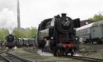 65 018 und 35 1097 mit einem Sonderzug in Bochum Dahlhausen am 16.4.2011