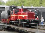 K�f 3 mit einem Tender der 01 auf der Drehscheibe in Bochum Dahlhausen am 16.4.2011